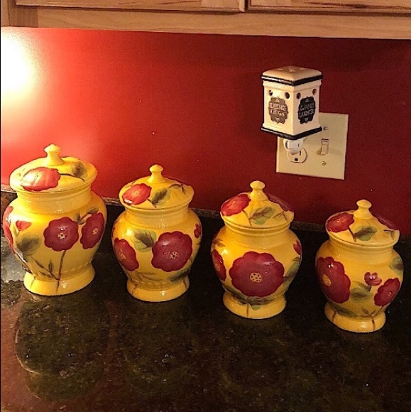 CASA VERO Other - ACK USA 🌺 RED/YELLOW FLORAL KITCHEN CANISTER SET